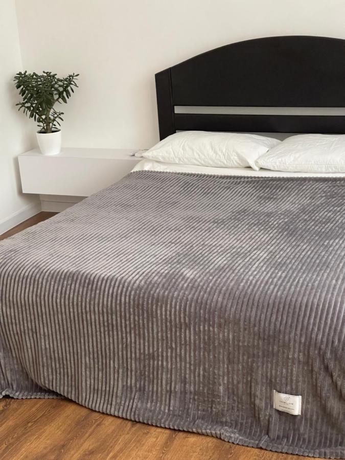 Sobornosti Apartment Poltava City エクステリア 写真